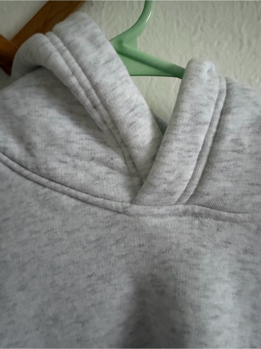 PINK PALM PUFF "Hawaii Hibiscus" Hoodie in Heather Cloud - Picture 8 of 10